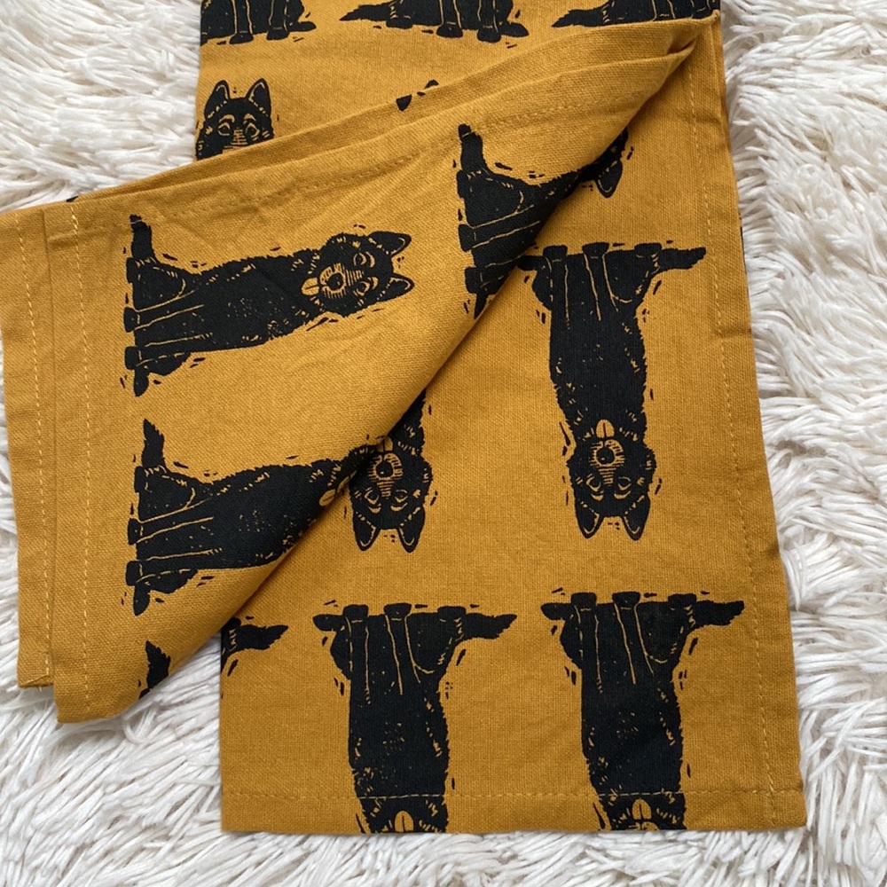 Primatives By Kathy Husky Kitchen Towel 💗 Mustard & Black - Picture 6 of 16